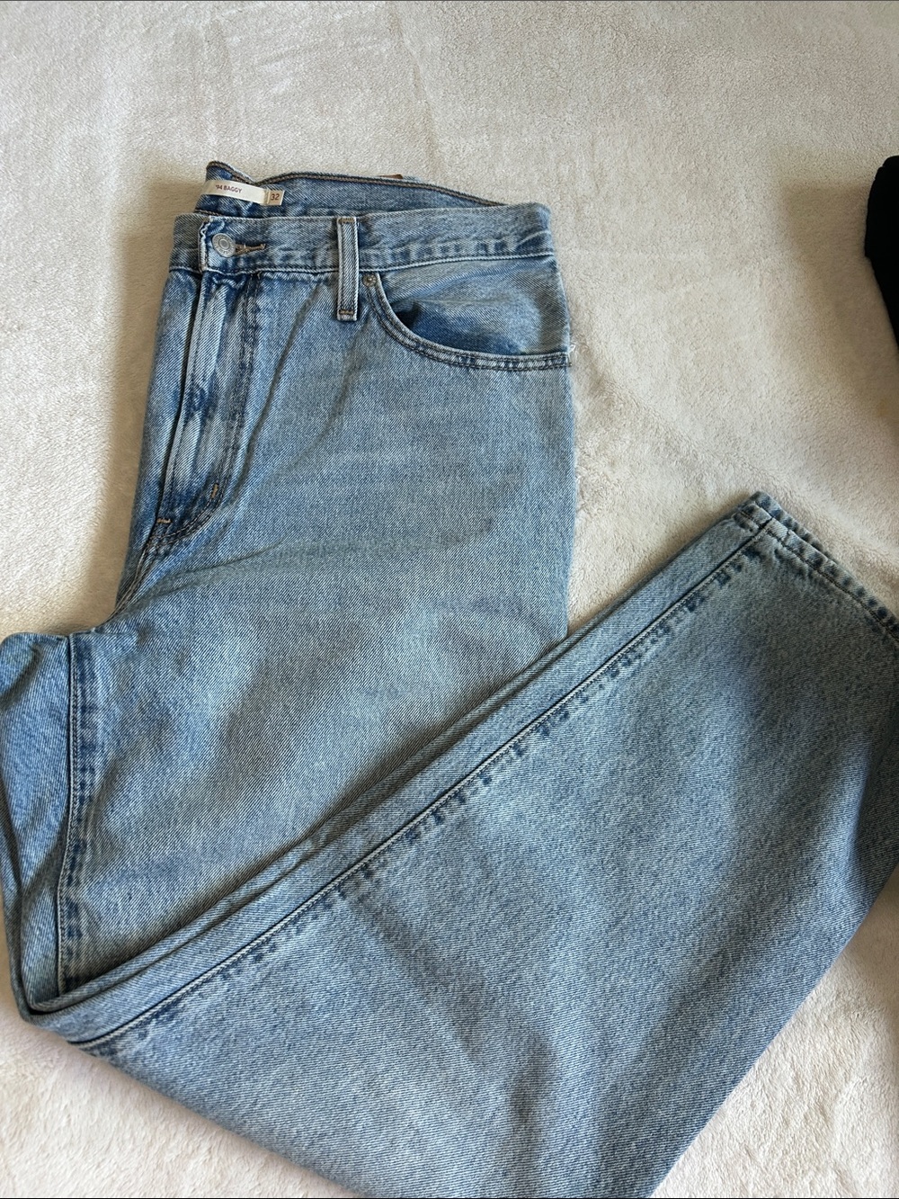 Levi’s 94 Baggy Jeans